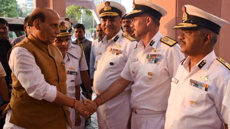 सेना की तैयारियों का जायजा लेंगे रक्षा मंत्री (फाइल फोटो)