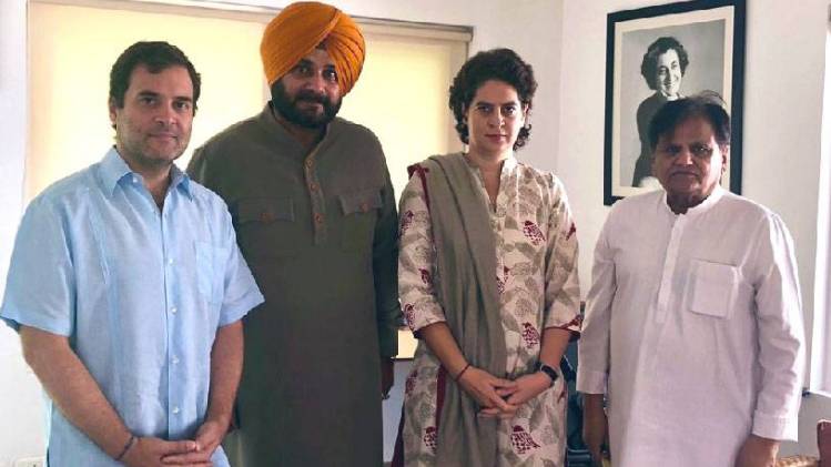 कांग्रेस अध्यक्ष राहुल गांधी से मिले नवजोत सिंह सिद्धू 