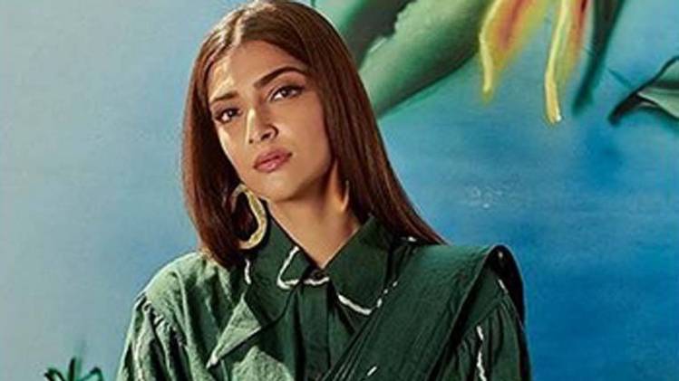 सोनम कपूर