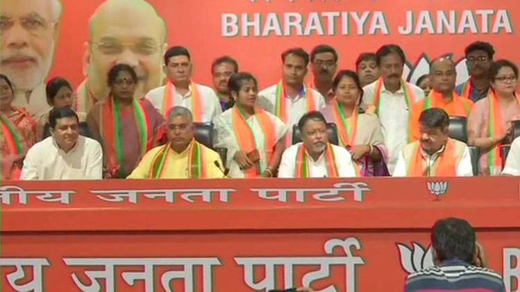 पश्चिम बंगाल के बीजेपी प्रभारी कैलाश विजयवर्गीय (फाइल फोटो)