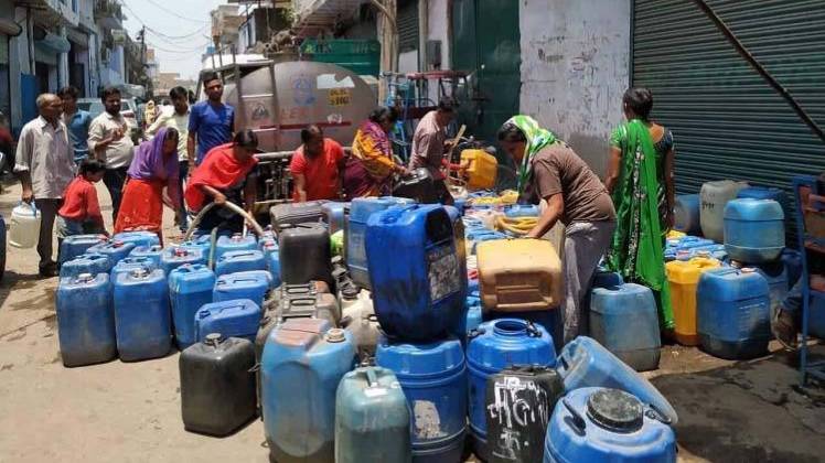 दिल्ली में पानी की किल्लत