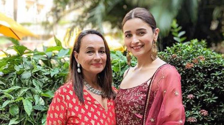 आलिया भट्ट और मां सोनी राजदान