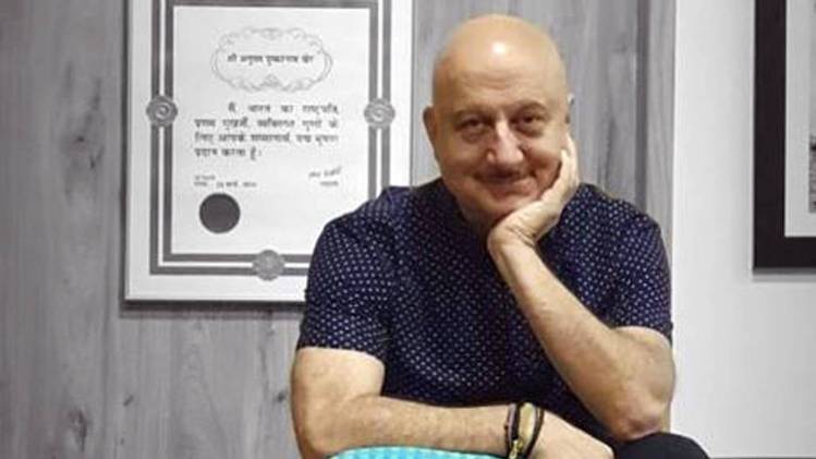 अनुपम खेर 