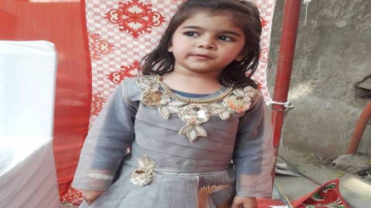 पांच वर्षीय बच्ची दृशा (Photo-AajTak) 