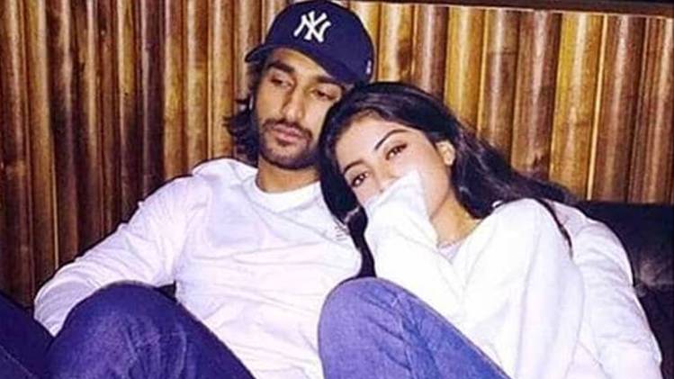 मीजान जाफरी, नव्या नवेली