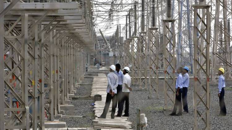 देश में बन रहे हैं 98 पावर प्लांट्स. प्रतीकात्मक तस्वीर (रायटर्स)