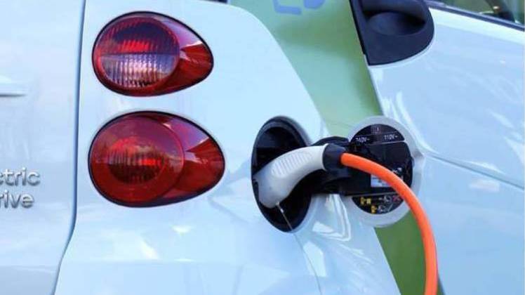 ऑटो सेक्टर को बजट में राहत की उम्मीद