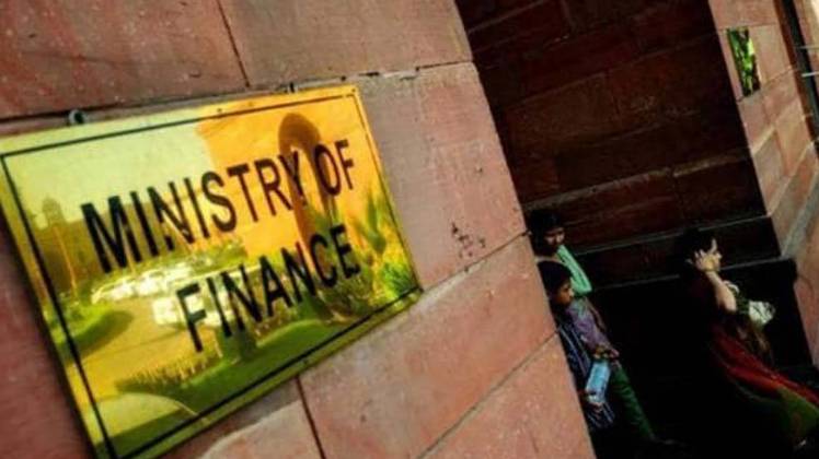 राजीव कुमार को वित्त सचिव नियुक्ति किया गया