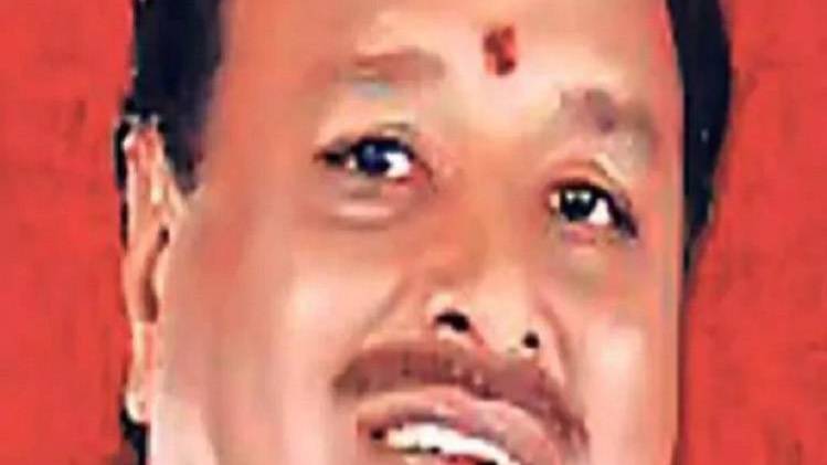 पूर्व बीजेपी सांसद दीनू सोलंकी (Photo- AajTak)