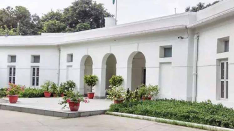 प्रतीकात्मक तस्वीर (फोटो- PTI)