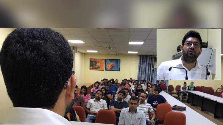 जसीम खान ने एलएलबी स्टूडेंटस की ली क्लास