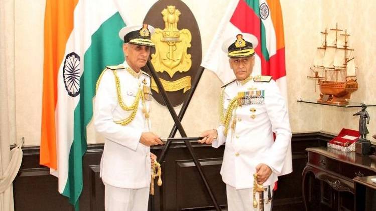 भारतीय नौसेना के प्रमुख एडमिरल करमबीर सिंह (फाइल फोटो- IANS)