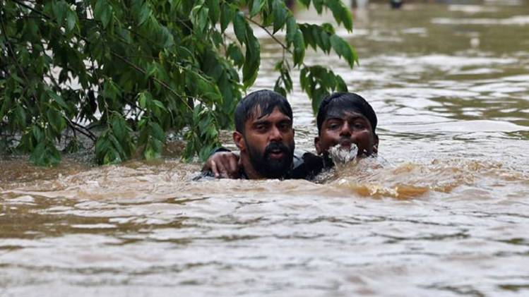 हर साल बाढ़ में हजारों करोड़ की संपत्ति का होता है नुकसान (फाइल)