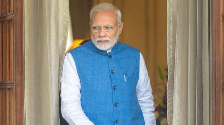 मोदी सरकार के पहले आम बजट में ई-वाहनों पर खास जोर (फोटो-पीटीआई)