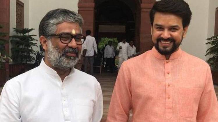 अनुराग ठाकुर के साथ नीरज शेखर (फोटो-ANI)