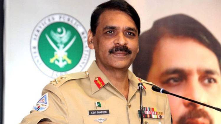 पाकिस्तानी सेना के प्रवक्ता आसिफ गफूर (फोटो क्रेडिट: फेसबुक प्रोफाइल)