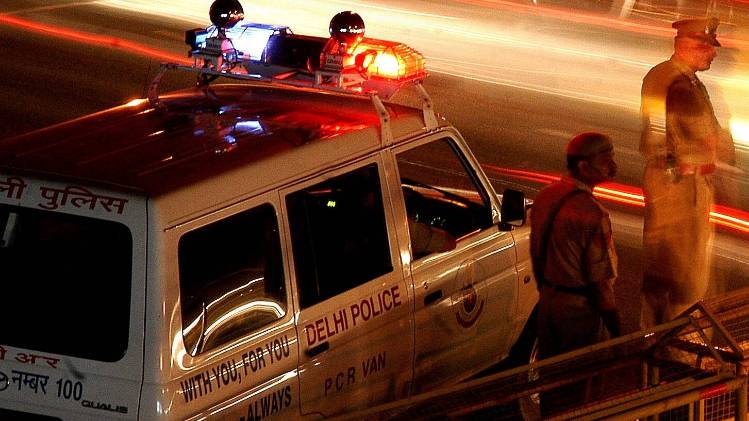 महिला आयोग ने दिल्ली पुलिस से 16 तारीख तक अपना जवाब देने को कहा है (प्रतीकात्मक फोटो)