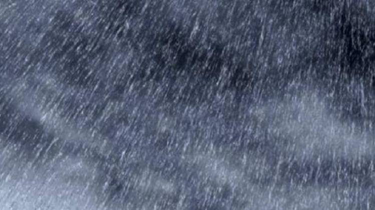 बारिश की प्रतीकात्मक तस्वीर ( फोटोः Aajtak)