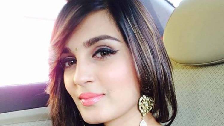 शाइनी दोशी