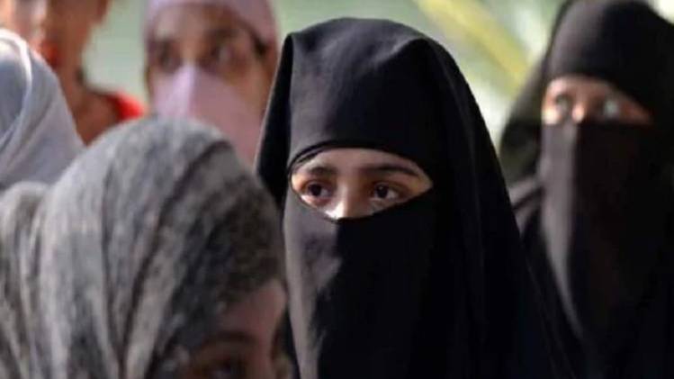 राज्यसभा में तीन तलाक बिल पास (सांकेतिक तस्वीर)