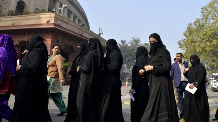 लोकसभा में तीन तलाक बिल पास होने की उम्मीद (फोटो-IANS)