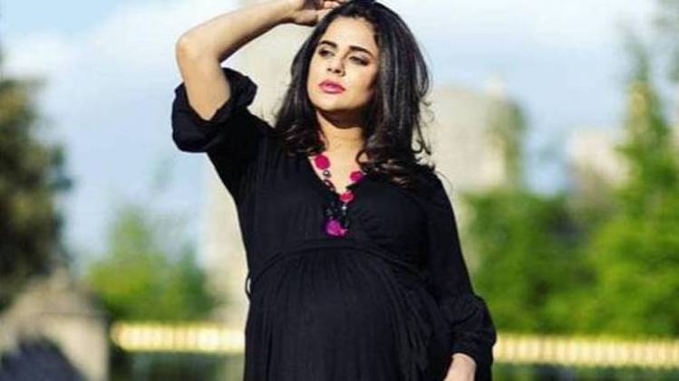 टीवी एक्ट्रेस आफरीन खान