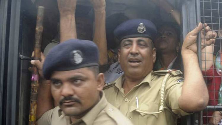 कार हादसे के बाद उन्नाव रेप पीड़िता के वकील की बढ़ाई गई सुरक्षा.