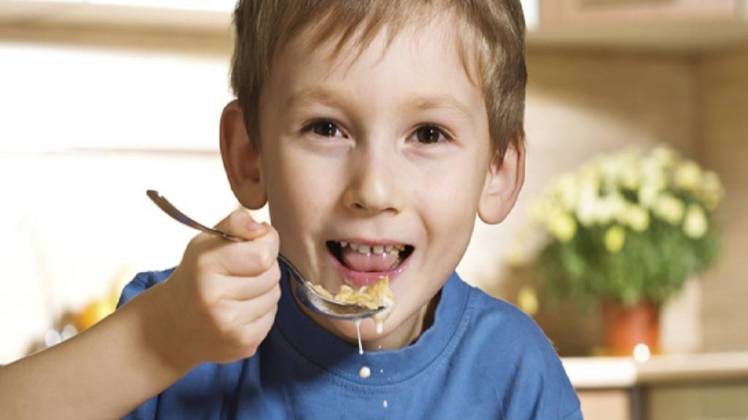 मॉनसून में बच्चों की पाचन क्रिया में कई तरह की शिकायतें देखने को मिलती हैं.