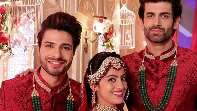 सीरियल कवच का एक सीन