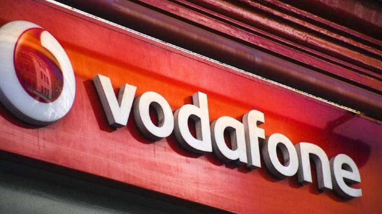 वोडाफान आइडिया के शेयर में अब तक की सबसे बड़ी गिरावट 