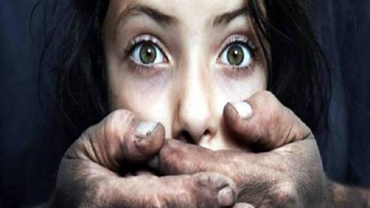 बच्ची से दुष्कर्म (प्रतीकात्मक तस्वीर)