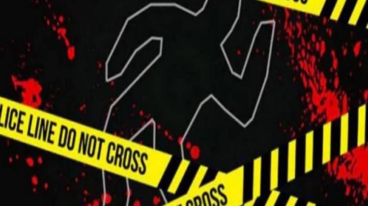 डांस टीचर के साथ निकलीं थीं लड़कियां