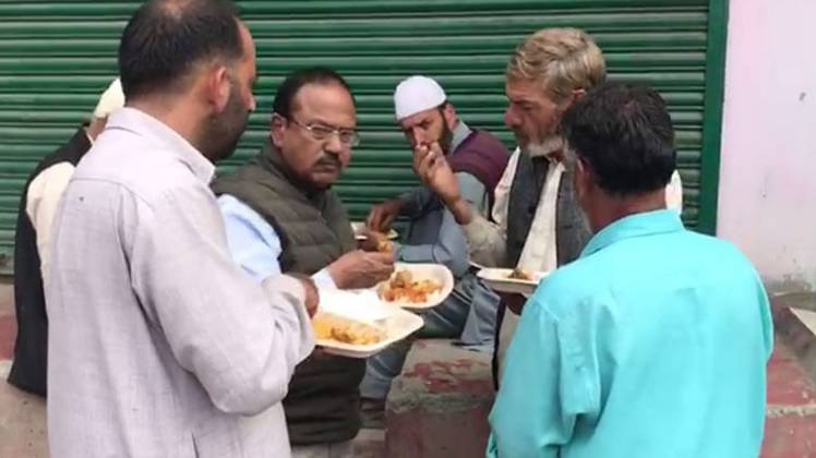 NSA अजीत डोभाल लगातार जम्मू-कश्मीर की स्थिति पर नजर बनाए रखे हुए हैं (IANS)