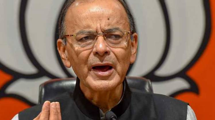 पूर्व वित्त मंत्री अरुण जेटली एम्स में भर्ती (फाइल फोटो-PTI)