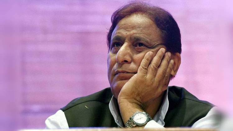 आजम खान के खिलाफ पुलिस का नोटिस