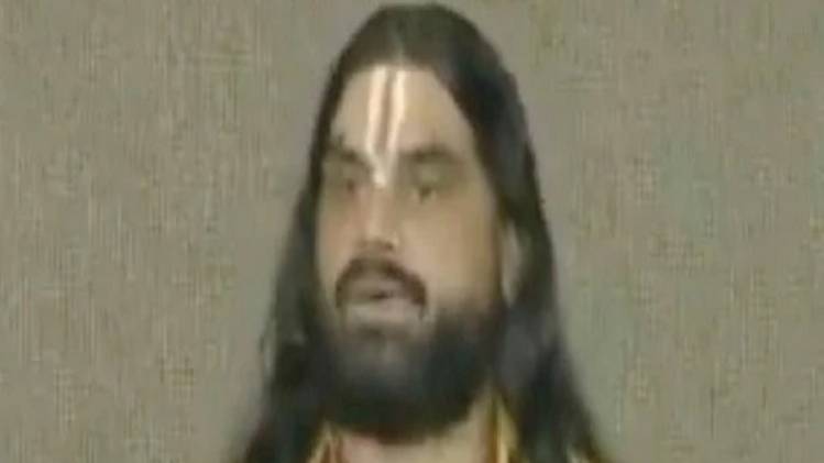 कथावाचक देव मुरारी बापू