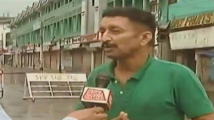 लाल चौक पर तिरंगा फहराना चाहते थे धर्मेंद