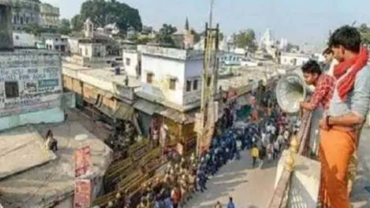 सड़कों पर बिना अनुमित धार्मिक आयोजन पर रोक (फाइल फोटो)