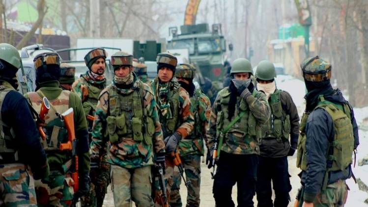 जम्मू-कश्मीर में सेना का हाई अलर्ट (तस्वीर-IANS)