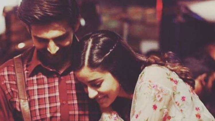 कार्तिक आर्यन और अनन्या पांडे.