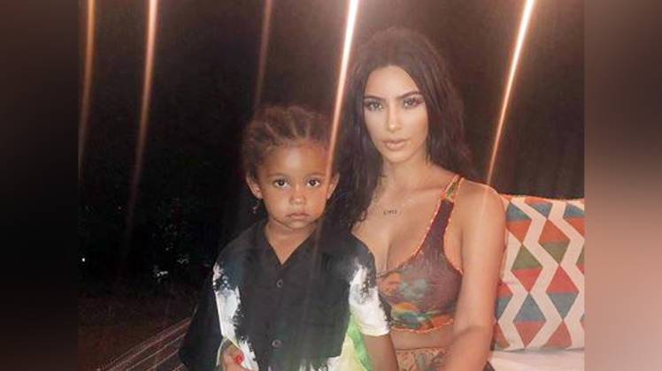 किम कर्दाश‍िशं अपनी बेटी के साथ 