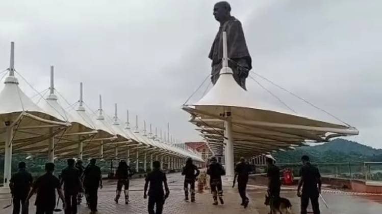 स्टैच्यू ऑफ यूनिटी पर गुजरात पुलिस ने की मॉक ड्रिल 