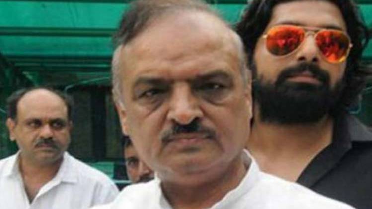 ओपी शर्मा (फाइल फोटो)