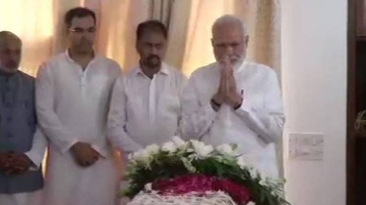 प्रधानमंत्री नरेंद्र मोदी ने दी सुषमा स्वराज को श्रद्धांजलि (तस्वीर-ANI)