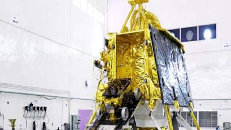 इसरो के चंद्रयान-2 का लैंडर विक्रम और रोवर प्रज्ञान.(फोटो क्रेडिटः ISRO)