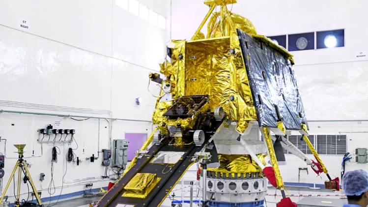 इसरो के चंद्रयान-2 का लैंडर विक्रम और रोवर प्रज्ञान.(फोटो क्रेडिटः ISRO)