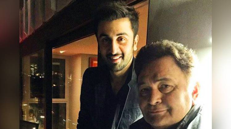 ऋष‍ि कपूर और रणबीर कपूर (फाइल फोटो)