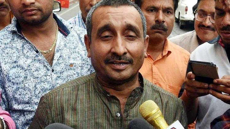 उन्नाव रेप केस का आरोपी विधायक कुलदीप सेंगर (फाइल फोटो)
