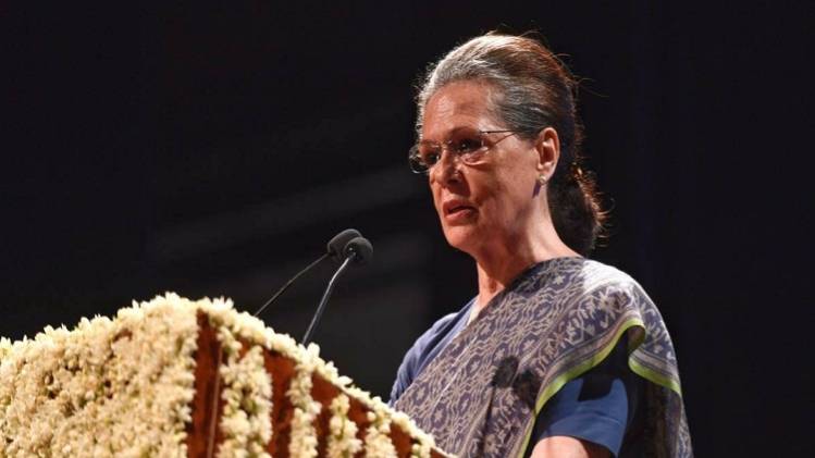 सोनिया गांधी बनीं कांग्रेस की अंतरिम अध्यक्ष (Photo-Congress)