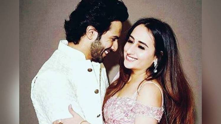 नताशा दलाल संग वरुण धवन